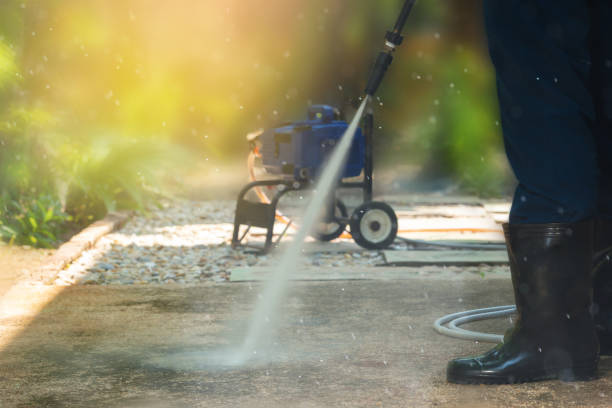 Best Vinyl Siding Pressure Washing in Athens, TN